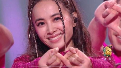 菲菲娱乐吃瓜凤凰传奇,凤凰传奇背后的吃瓜故事